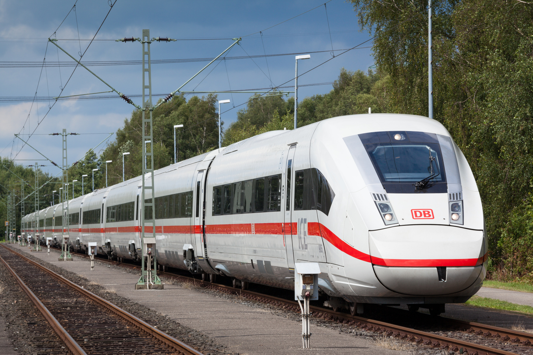 Обсуждение поезда. Поезд Deutsche Bahn. Ic (Intercity) поезда Германии. DB Ice 4. Ice 4 Train.