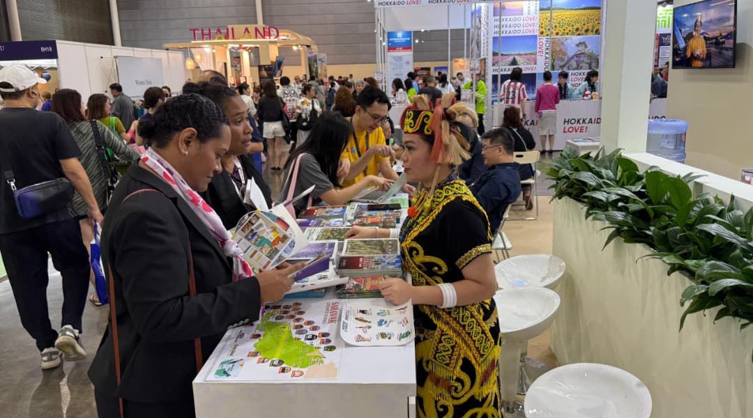 Sarawak stiffens Singapore ties at NATAS show