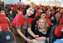 Vietjet flies to Manila