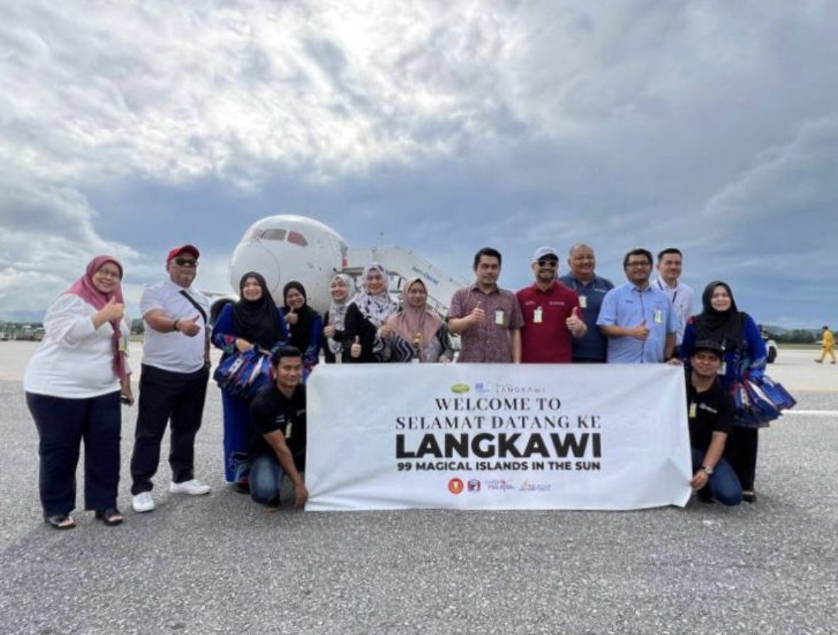 LOT 波兰航空包机飞往兰卡威