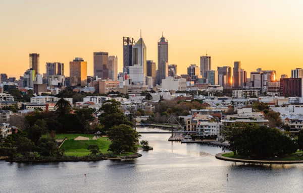 WA travel survey: Singaporeans are big spenders