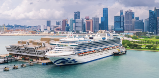 Diamond Princess homeports in Singapore