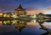 Historic flight positions Sarawak as the Borneo Gateway
