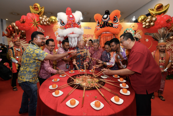 马来西亚旅游局欢迎新年游客