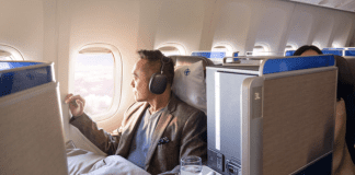 United sets new fare structure