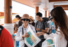 Chinese cruise ship visits the Maldives