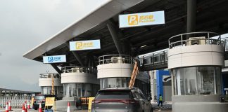HKIA launches park and visit venture