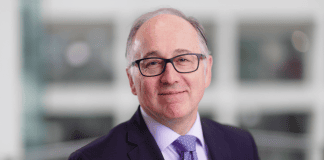 Oneworld names chairman