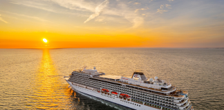 Viking adopts Chinese-language cruises
