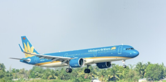 Vietnam Airlines flies Da Nang-Singapore route